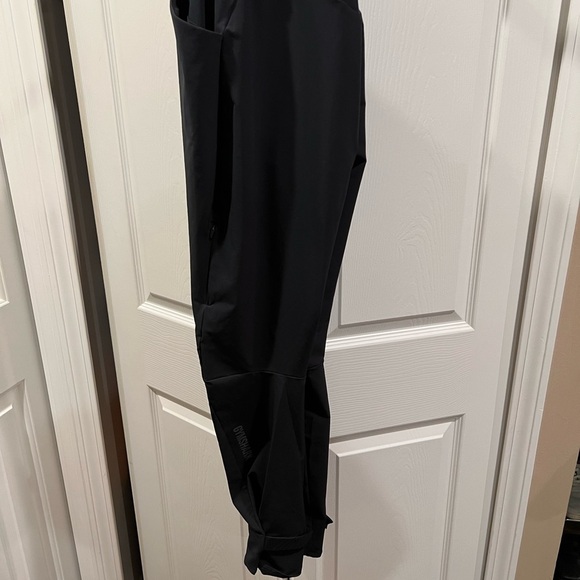 Women’s GymShark Pants - Picture 5 of 6